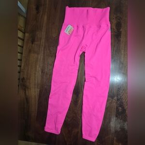 Free People FP Movement Ladies M/L Hot Pink Leggings NWT